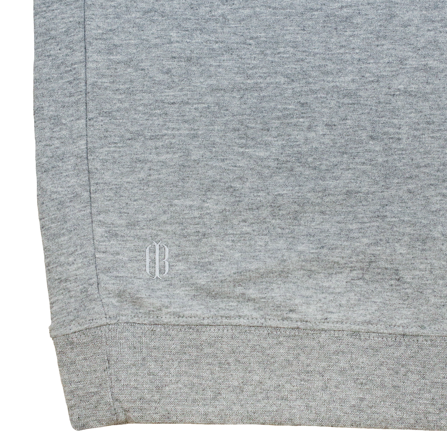 Close up of Holderness & Bourne logo on right hip embroidered in gray.